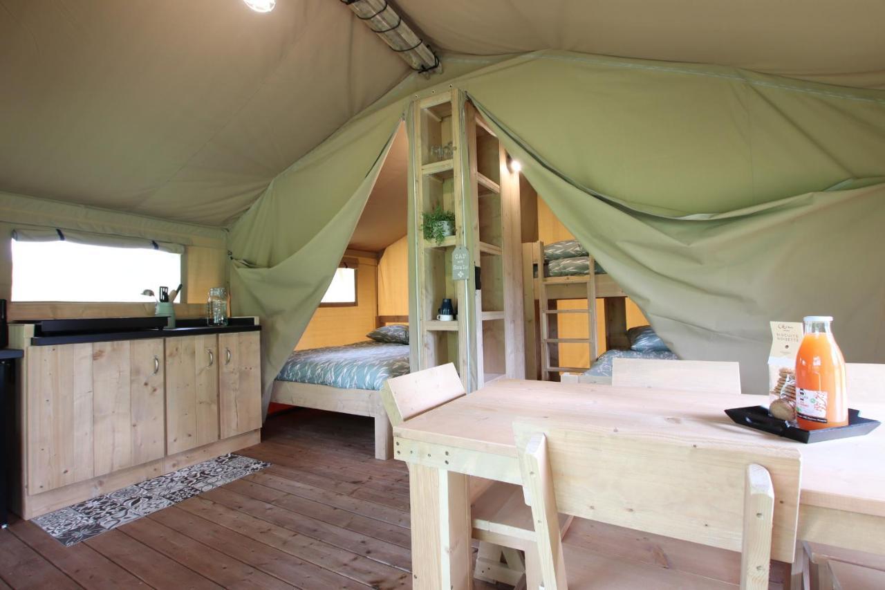Tente Safari Lodge Ferme Carrique Tardets-Sorholus Exterior foto